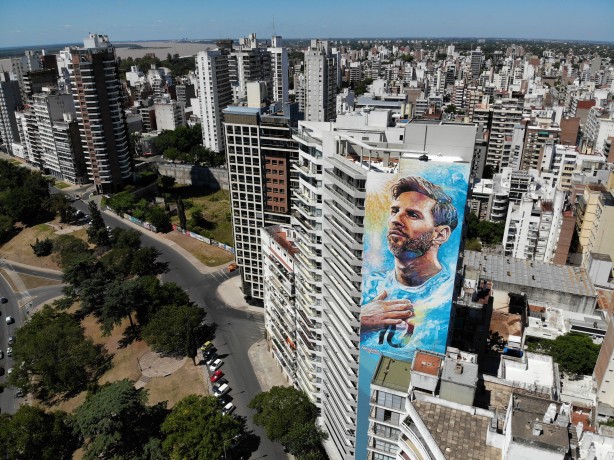 Hiçbir futbolcu için bu kadarı yapılmadı! Messi'nin şehrinde inanılmaz kareler