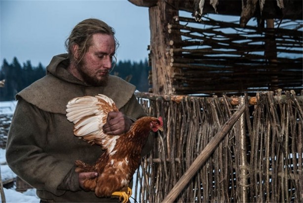 Foto - Hiçbir teknoloji kullanmadan Ortaçağ hayatı yaşıyor!