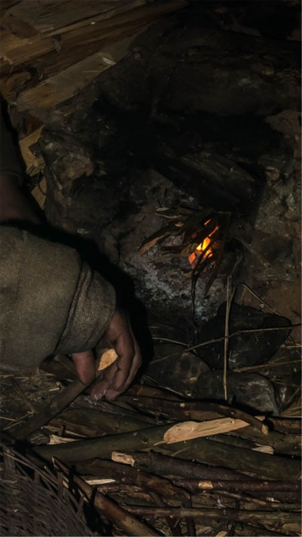 Foto - Hiçbir teknoloji kullanmadan Ortaçağ hayatı yaşıyor!