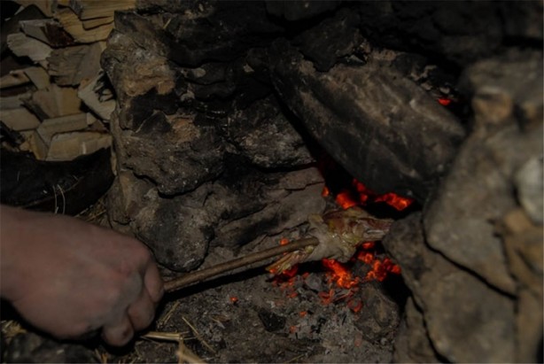Foto - Hiçbir teknoloji kullanmadan Ortaçağ hayatı yaşıyor!