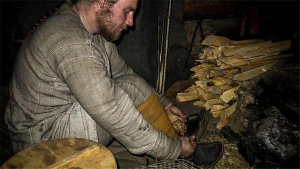 Foto - Hiçbir teknoloji kullanmadan Ortaçağ hayatı yaşıyor!