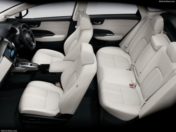 Foto - Hidrojenli otomobil satışa çıkıyor!