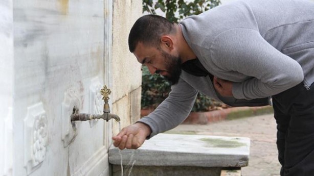 Foto - Hikayesi acılarla dolu! Şehit olan 2.800 askerin cebinden çıkanlar abıhayat oluyor
