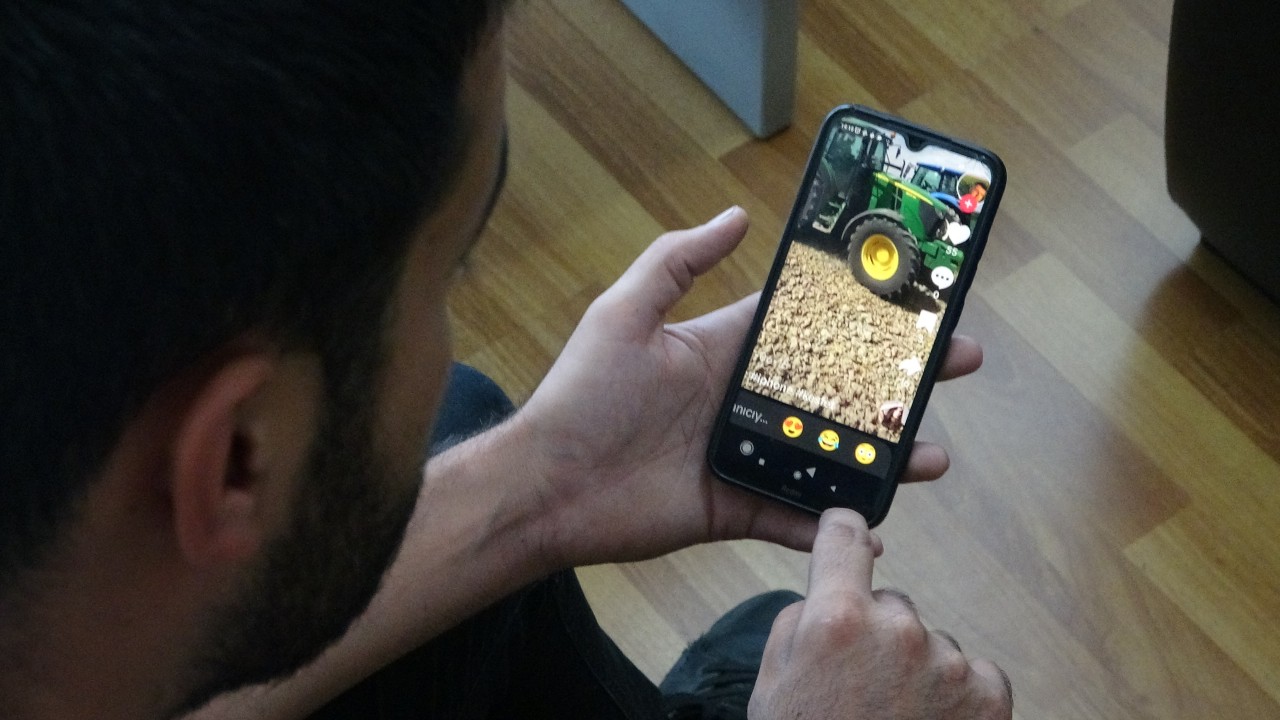 Foto - Hikayesi şaşırttı! Sosyal medyada video izlerken çalınan traktörünü buldu