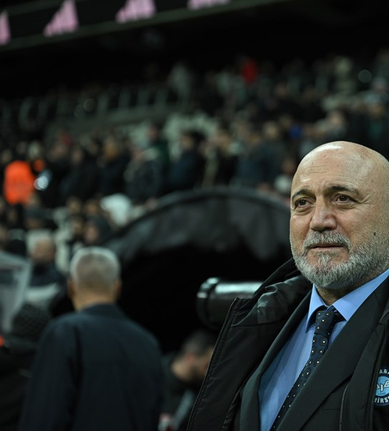 Foto - Hikmet Karaman’dan flaş açıklama: Hareketleri hayrete düşürdü… Gitti Fatih Terim geldi Karaman…