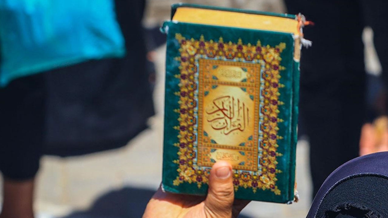 Foto - Hilal Kaplan alçak saldırıyı açıkladı: Başımdan örtüm çekilmeye çalışıldı