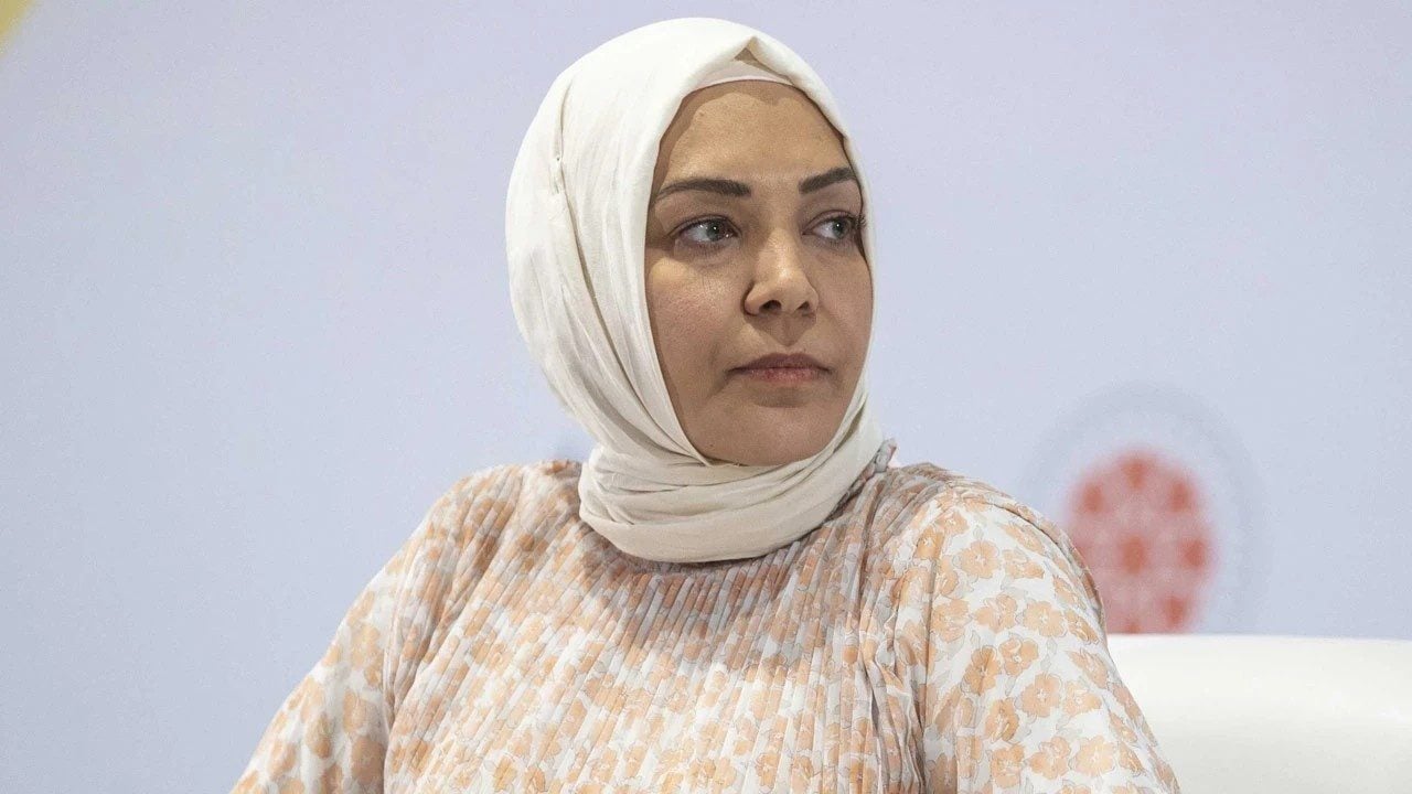 Foto - Hilal Kaplan 'Fon krizinde sıra belli' diyerek duyurdu: Hesaplaşma zamanı gelecek
