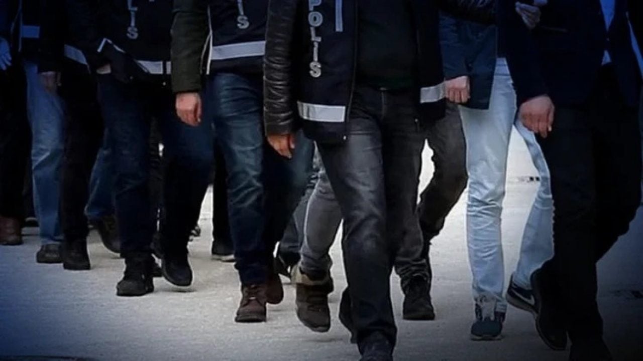 Foto - Hilal Kaplan 'Fon krizinde sıra belli' diyerek duyurdu: Hesaplaşma zamanı gelecek