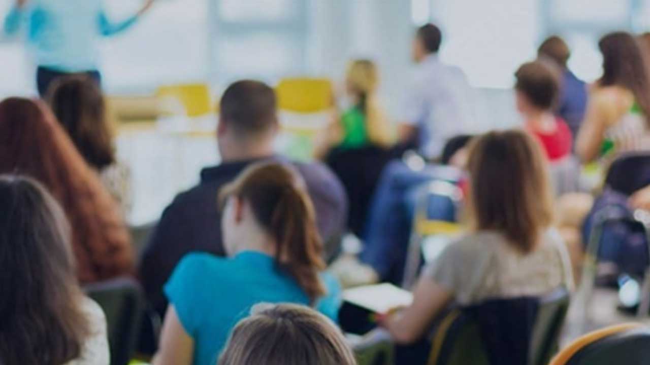 Foto - Hilal Kaplan, Türk insanının neden İngilizce öğrenemediğini açıkladı