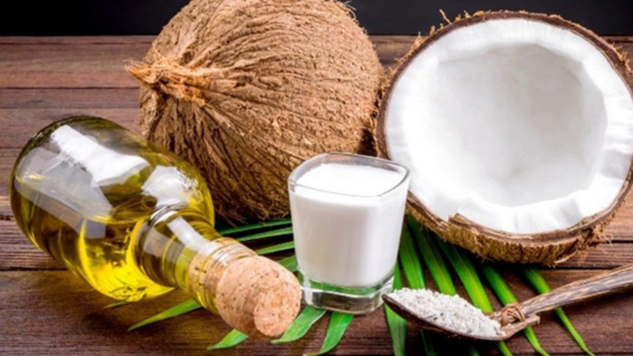  Hindistan cevizi ile yapılan en güzel yemekler seçildi: 10 yemek öne çıkıyor!