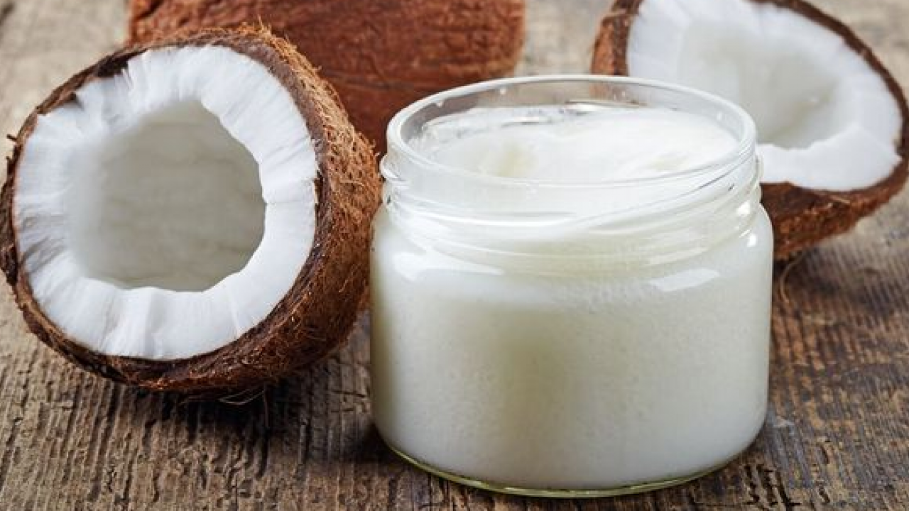Foto - Hindistan cevizi yağı 2 haftada sizi 10 yaş gençleştirecek! Yaşlanmayı geciktiriyor, kırışıklıkları azaltıyor