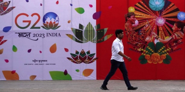 Hindistan fakirliğin üstünü kapattı! Liderler görmesin diye alınan "önleme" bakın