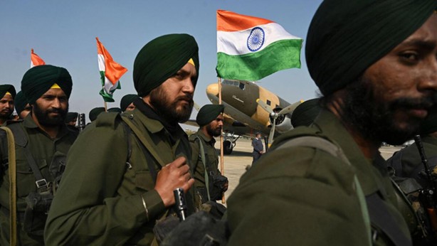 Hindistan ordusundan skandal Türkiye kararı! Verdikleri sözü tutmadılar, 2,3 milyar dolarlık anlaşma çöp oldu