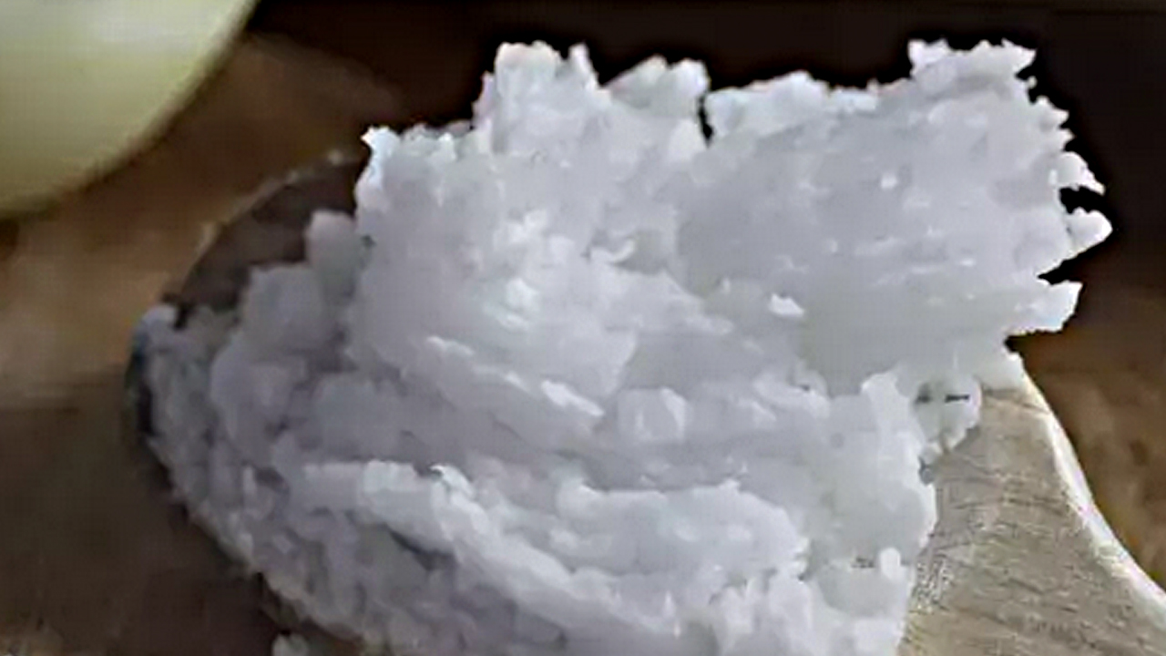 Saç boyasını unutturan: Tellere işliyor, gram akmıyor