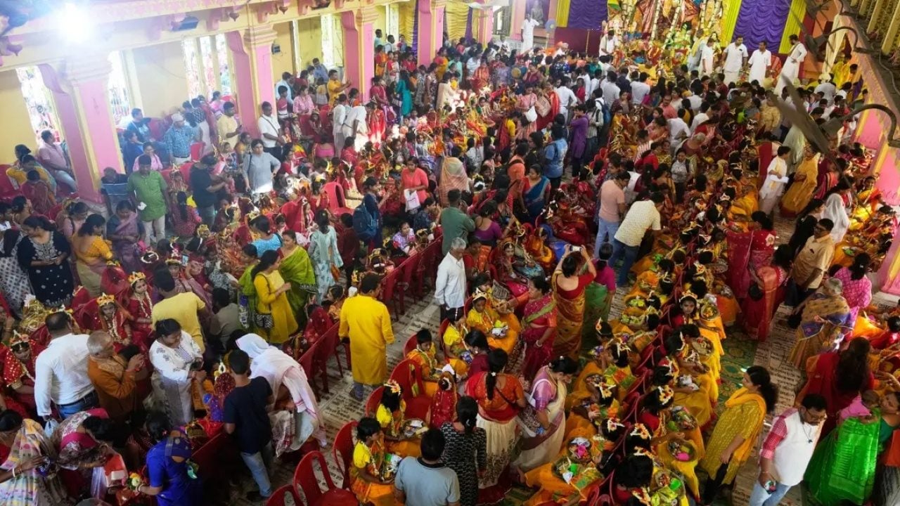Foto - Hindistan'da dini festival faciaya dönüştü! İzdihamda 19 kişi hayatını kaybetti