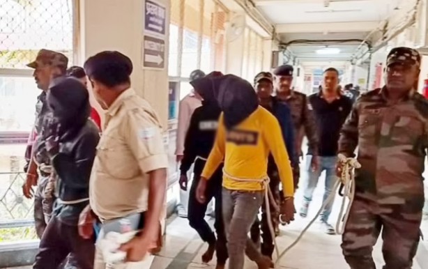 Foto - Hindistan’da işkence ve toplu tecavüze uğrayan gezgin çiftle ilgili ağızları açık bırakan gelişme! Tartışma çıkaran görüntü! O skandal kararı aldılar