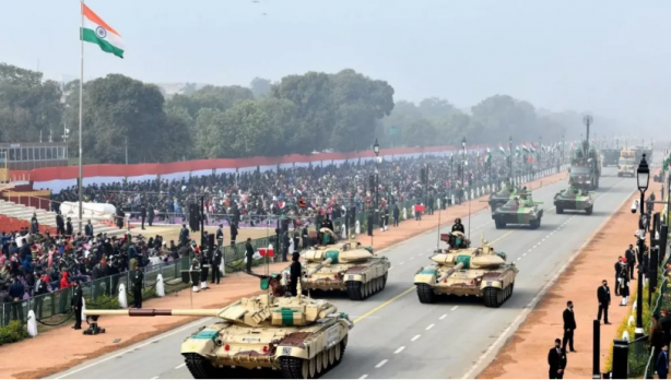 Foto - Hindistan’dan 17 milyar dolarlık proje! Savunmayı güçlendirecekler