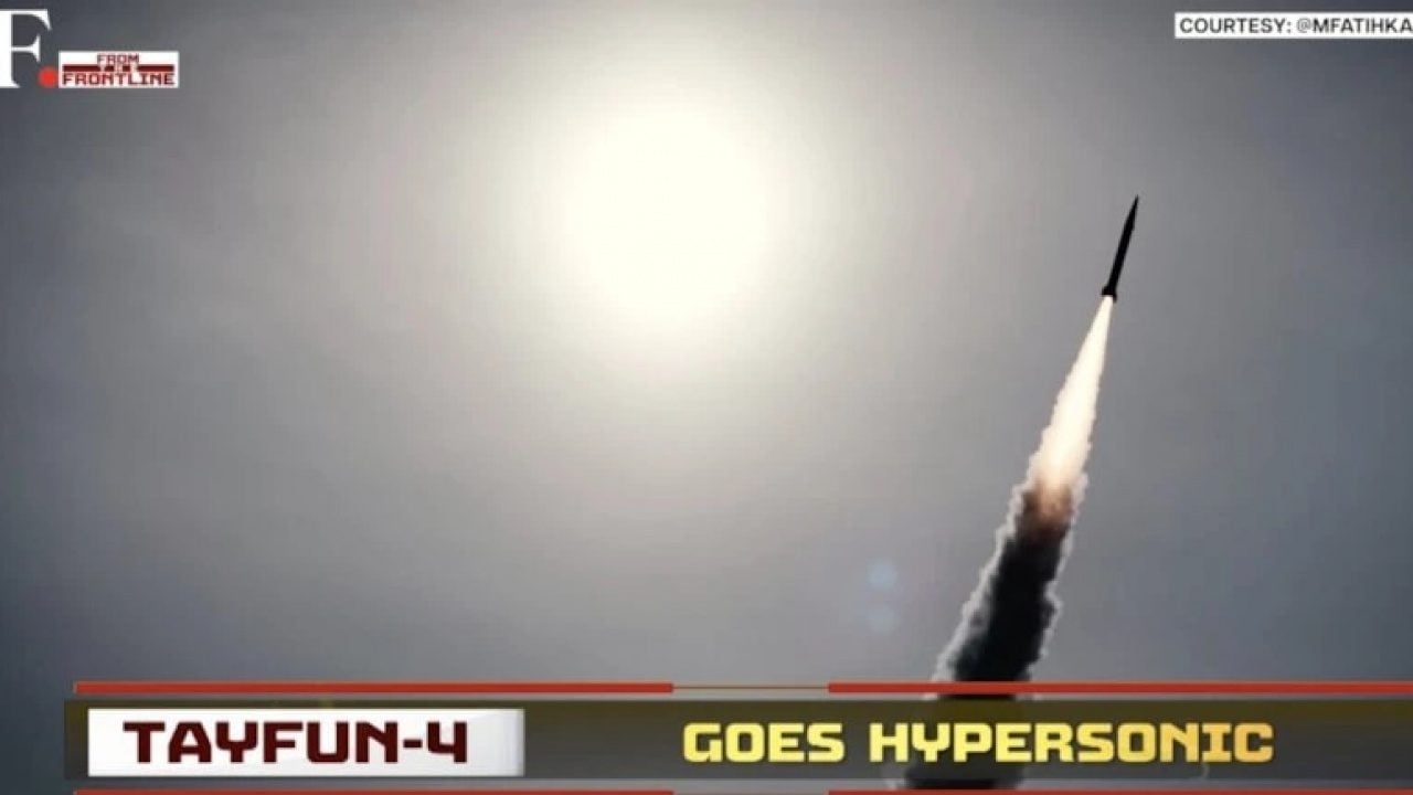Foto - Hindistan'dan Yunanistan'a uyarı: Türkiye'nin elindeki o füze ülkenizin her yerine ulaşabiliyor