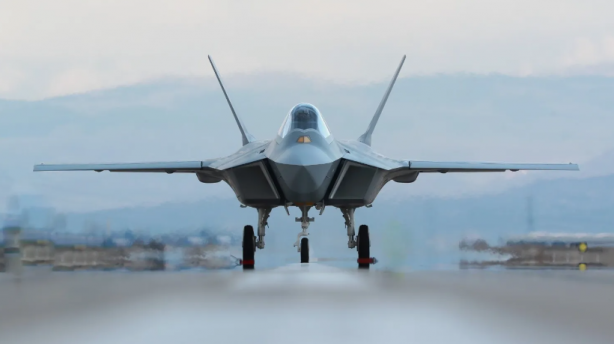 Foto - Hindistan'ın eski mareşalinden MMU Kaan paniği: Türkiye'den 100 tane sipariş verebilirler, biz daha sertifika alamadık