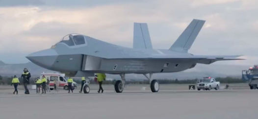 Foto - Hindistan'ın HAL AMCA'sına Milli Muharip Uçak Kaan şoku! Amerikalılar duyurdu