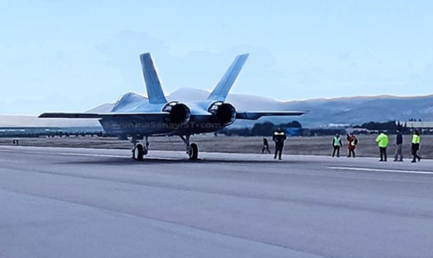 Foto - Hindistan'ın HAL AMCA'sına Milli Muharip Uçak Kaan şoku! Amerikalılar duyurdu