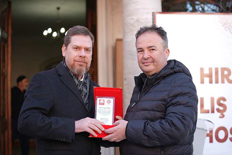 Foto - Hırka-i Şerif ziyarete açıldı 