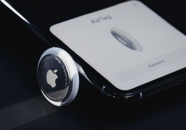 Foto - Hırsızlığa karşı AirTag hamlesi! Bedava dağıtacaklar