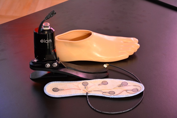 Foto - Hisseden protez bacak geliştirildi