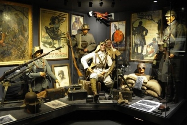 Foto - Hitler'in efsane savaş uçağı İstanbul'da!