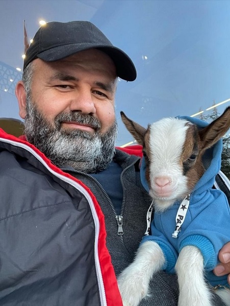 Foto - Hobi olarak başladı çiftlik kurdu! Dikkatli bakın biblo değil keçi