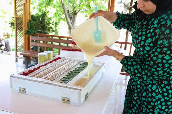 Hobi olarak başladı taleplere yetişemiyor