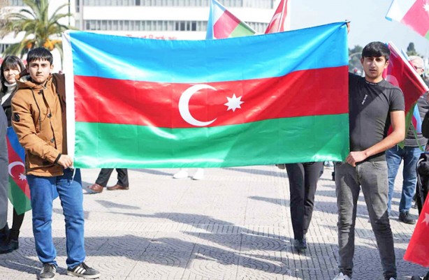 Foto - ’Hocalı Katliamı’nda hayatını kaybedenler dualarla anıldı: Hocalı, unutmadık unutturmayacağız