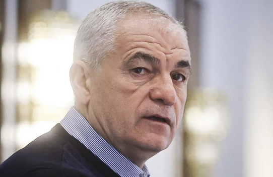 Foto - Hocam bi sussan artık olmaz mı? Rıza Çalımbay’dan Beşiktaş uyarısı: Kırgın ayrıldım