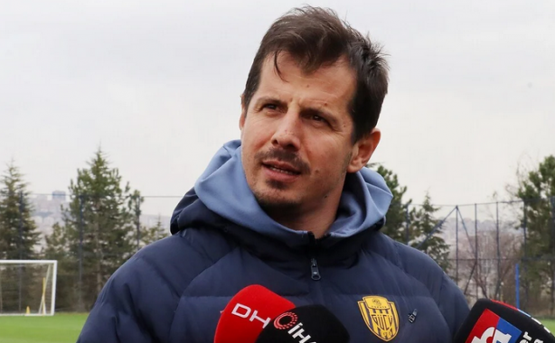 Foto - Hocam reklam kokan hareketler bunlar sanki! Sizin yaptıklarınız da hiç yenilir yutulur olmasa gerek…