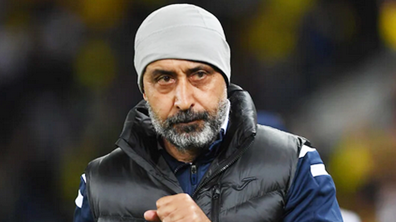 Foto - Hocam sen bu sinirle sadece Trabzon’u değil bizce hiçbir takımı çalıştırmasan nasıl olur?