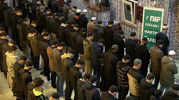 Foto - Hollanda'da yüzlerce genç sabah namazında buluştu