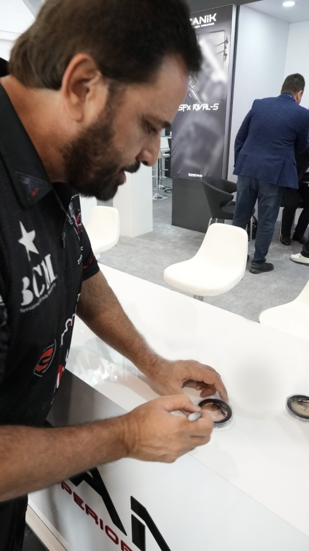 Foto - Hollywood’un yeni gözdeki CANiK TTI Combat Türkiye’de!