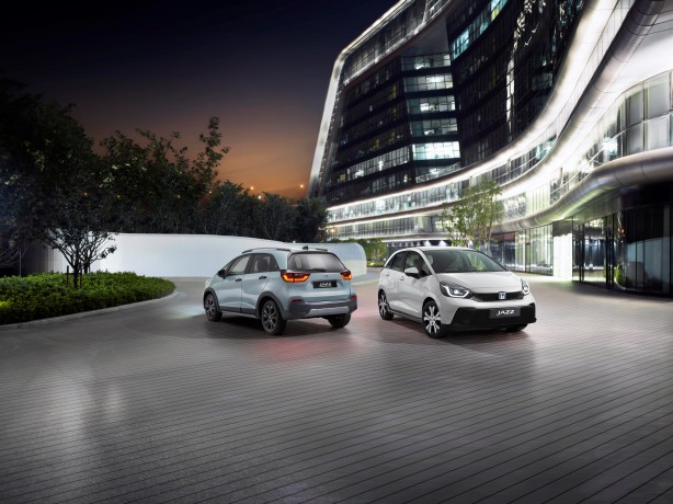 Foto - Honda’nın ikonik modeli Jazz Crosstar yeniden satışa çıkıyor! Kapsamlı ve gelişmiş güvenlik özellikleriyle dikkat çeken otomobilin fiyatı ne kadar?