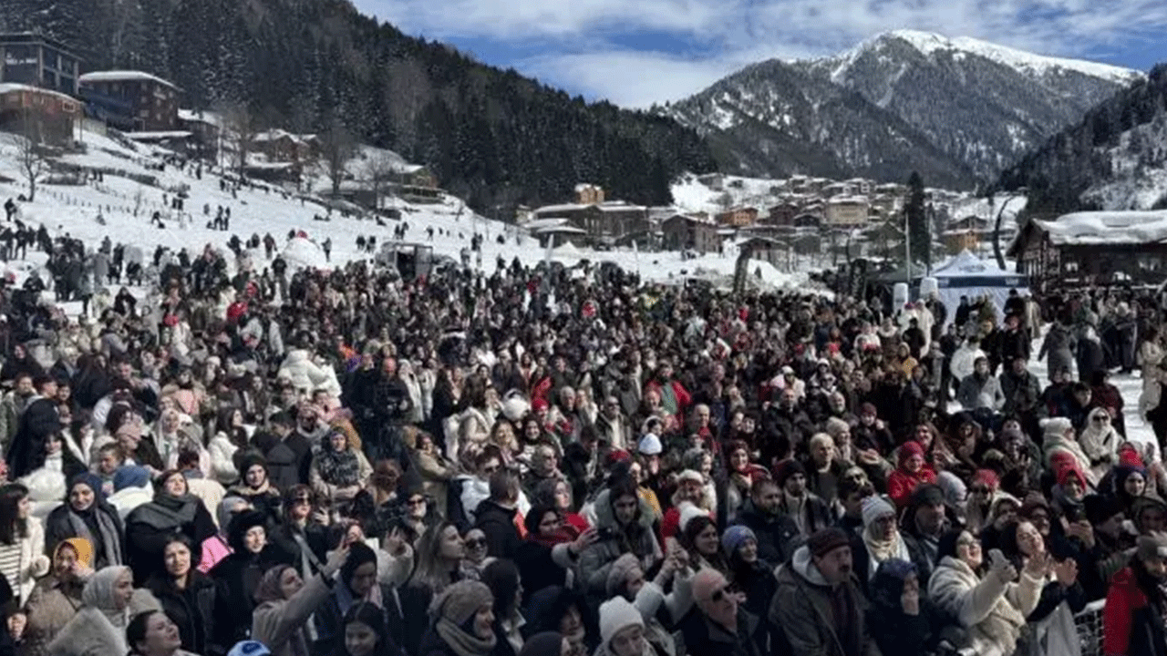 Foto - Horon teperek karşıladılar: Araplar o ilimize akın ediyor!