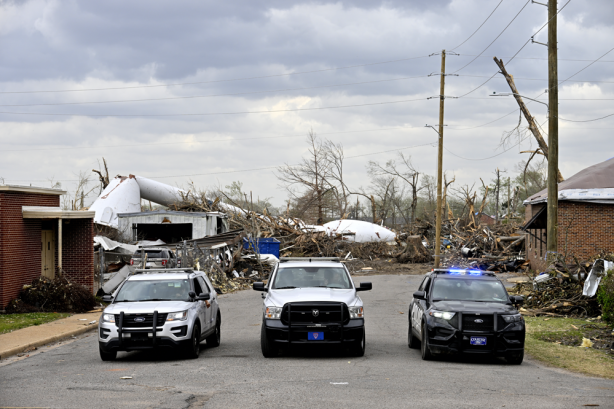 Foto - Hortumlar ABD'yi yıkıp geçti! Ölü sayısı arttı