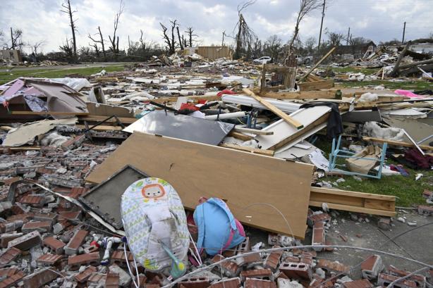 Foto - Hortumlar ABD'yi yıkıp geçti! Ölü sayısı arttı