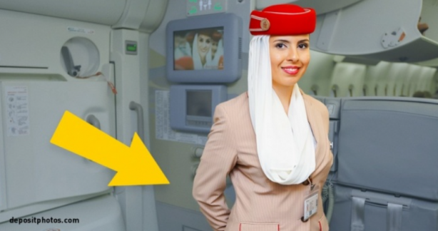 Foto - Hostesler ellerini bakın neden arkada tutuyor! Cevabı şaşkına çevirecek