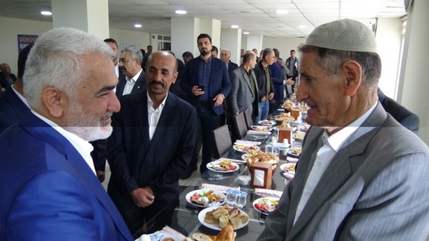 Foto - HÜDA PAR: Memleket CHP zihniyetine teslim edilmemeli