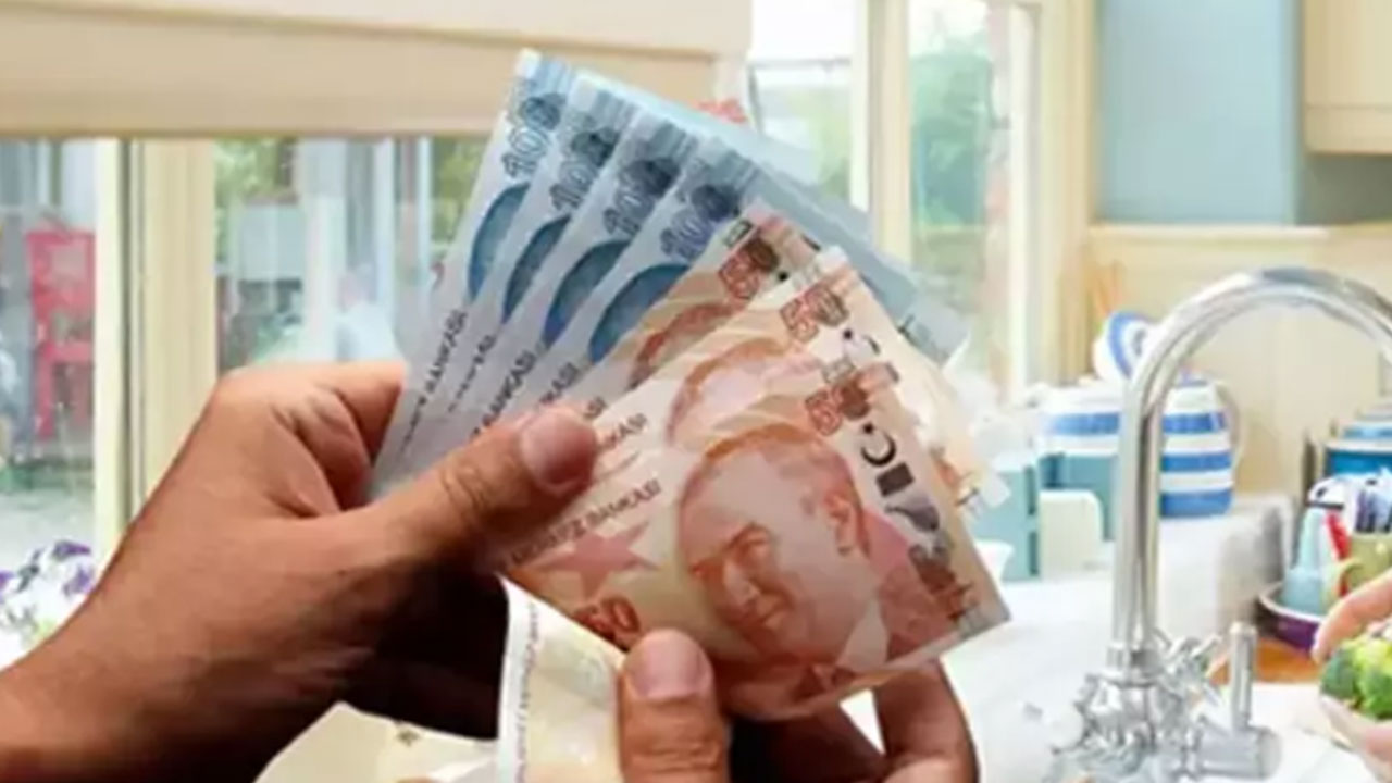 Foto - HÜDA PAR'dan 25 yıl evli kalan ev hanımları için gündeme oturan çağrı