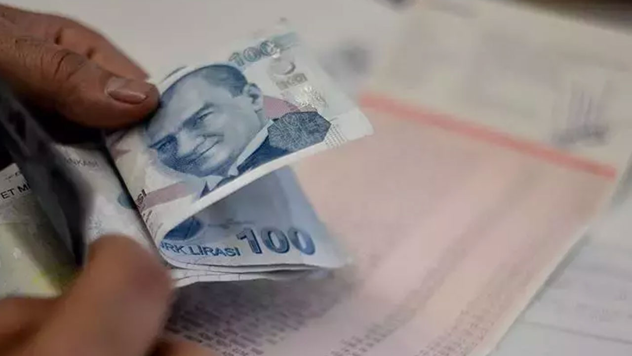 Foto - HÜDA PAR'dan 25 yıl evli kalan ev hanımları için gündeme oturan çağrı