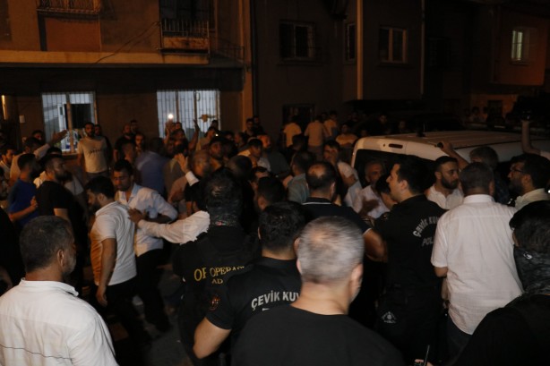 HÜDA PAR'lı öfkeli grup zanlının evini bastı!