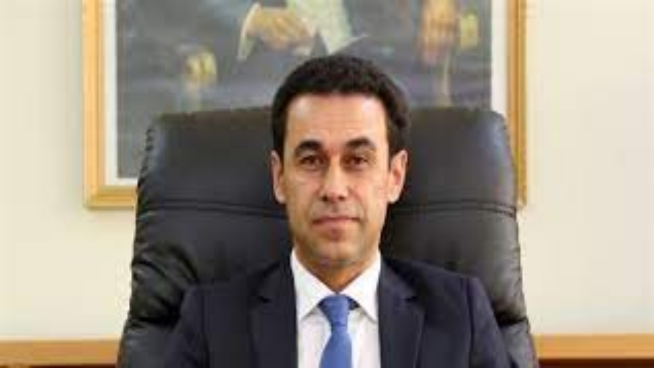 Foto - Hukuk fakültesi dekanının o rezaleti "yok artık" dedirtti! Savunması akıl alır gibi değil