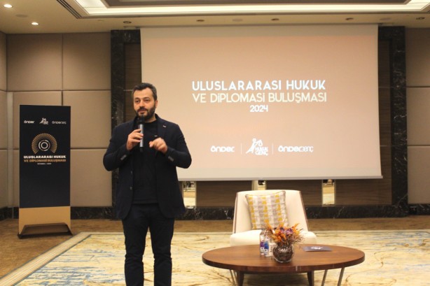 Foto - Hukuk Genç Filistin gündemiyle toplantı! Dünya sistemi İsrail’den yana