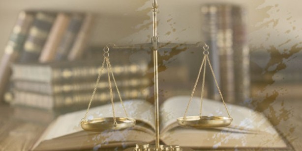 Foto - Hukuk taban puanı 2022 hukuk fakültesi başarı sıralaması: