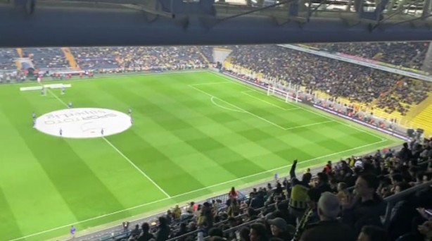 Foto - 'Hükümet istifa' diyen Fenerbahçe ve Beşiktaş'ın taraftarına tepki gösteren  kulüpler belli oldu: Tarafımız...